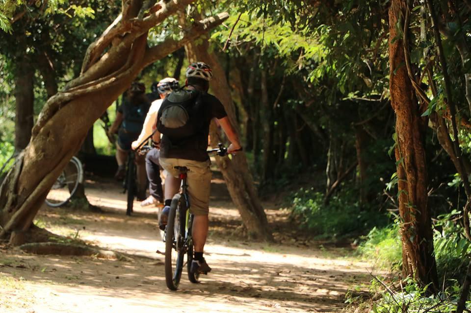 angkor-cycling-tour-photo-gallery-7.jpg